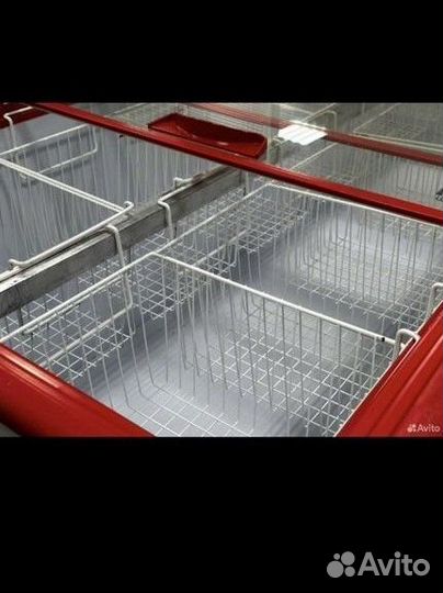 Морозильная бронетанковых(морозильник витринный)