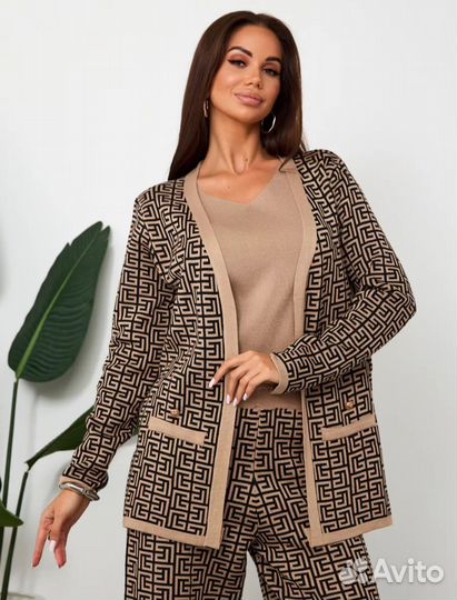 Трикотажный костюм с брюками 44-48