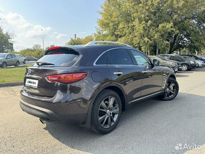 Infiniti FX37 3.7 AT, 2012, 195 000 км