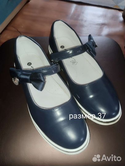 Продам платья и туфли