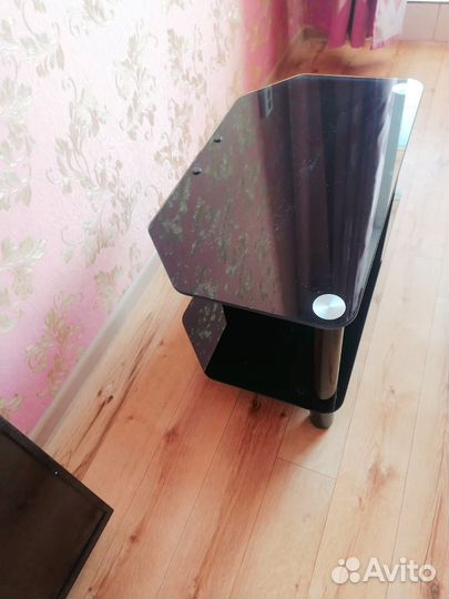 Подставка для телевизора