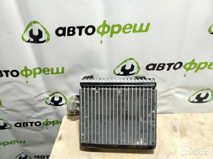 Испаритель кондиционера Audi Q7 2005 2015