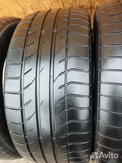 Gripmax Stature H/T 275/45 R20