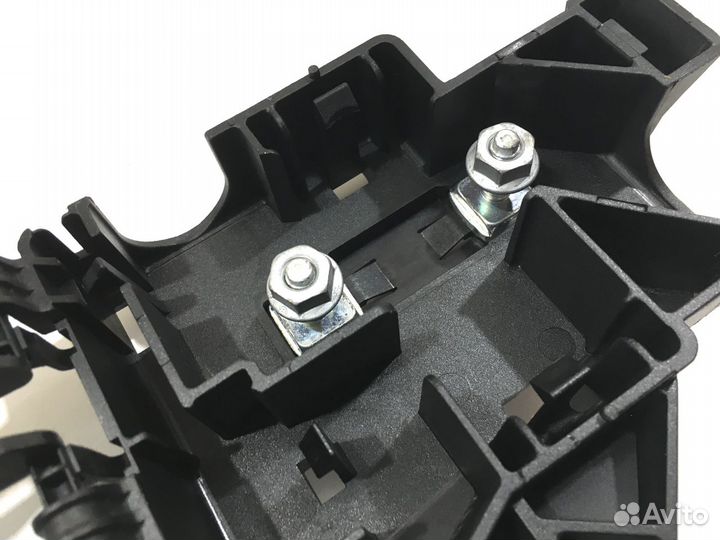 Корпус предохранителей Audi A8 D3