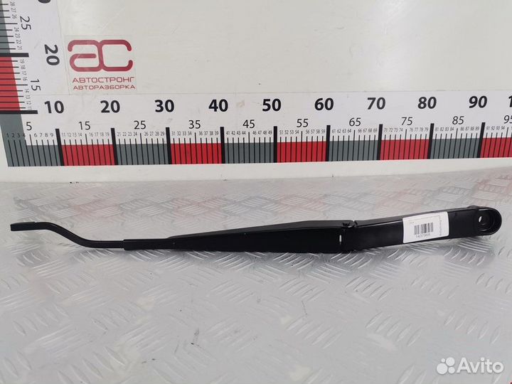 Щеткодержатель (поводок стеклоочистителя, дворник)