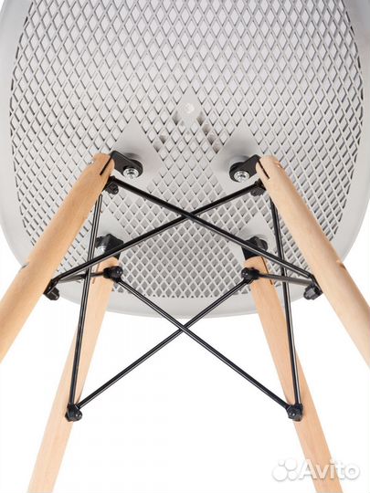Стул ажурный в стиле eames DSW, светло-серый NEW
