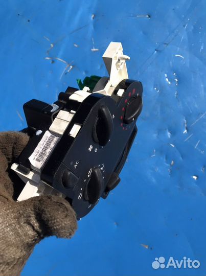 Блок управления печкой renault logan ларгус кондер