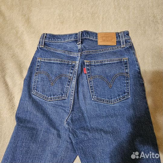 Джинсы женские levis