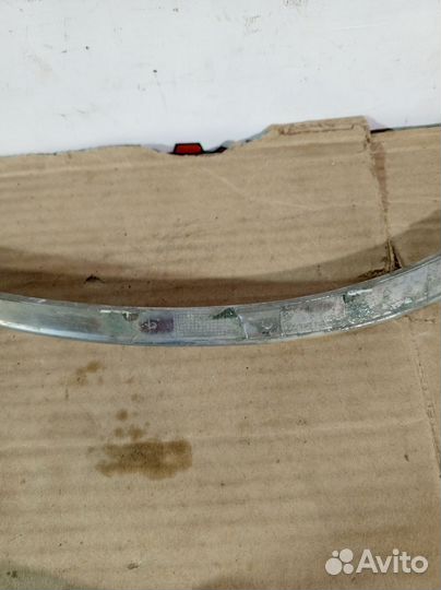 Молдинг бампера Peugeot 308