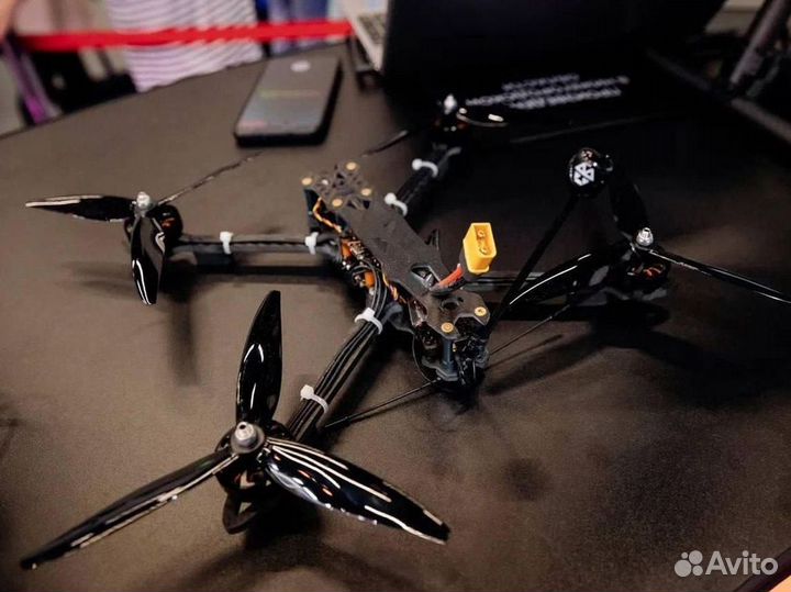 Дрон, коптер специального назначения