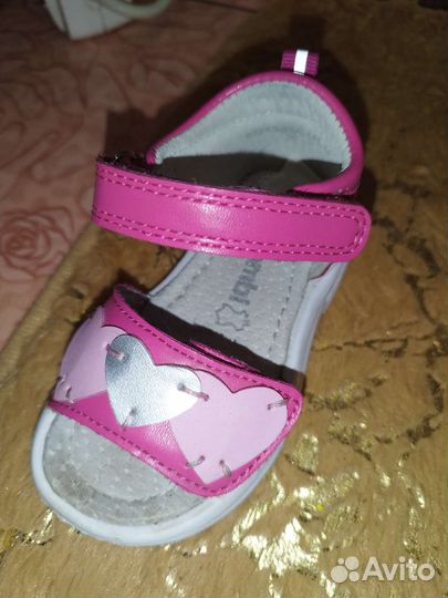 Босоножки для девочки