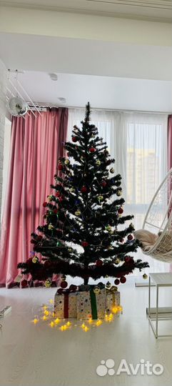 Ель искуственная бу 180 со всеми украшениями