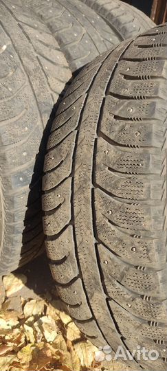 Bridgestone Ice Cruiser 7000 185/65 R15 88T