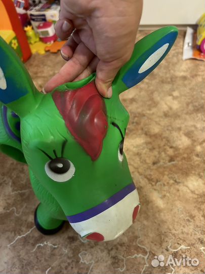 Динозавр попрыгун