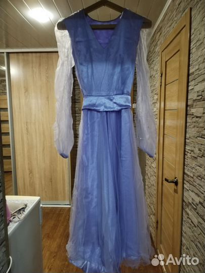 Вечернее платье 44