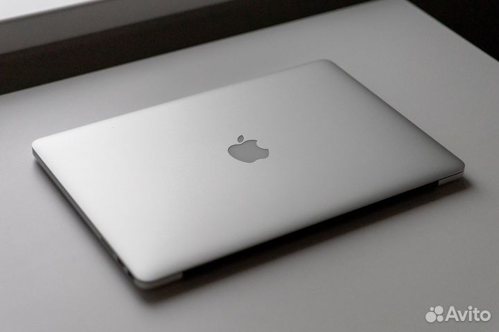 MacBook Pro (Retina, 15-inch, Mid 2014)