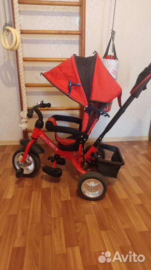 Трехколесный велосипед