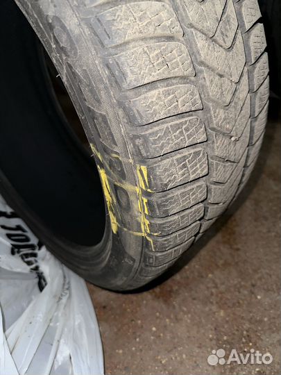 Pirelli Winter Sottozero 3 245/40 R19 98H