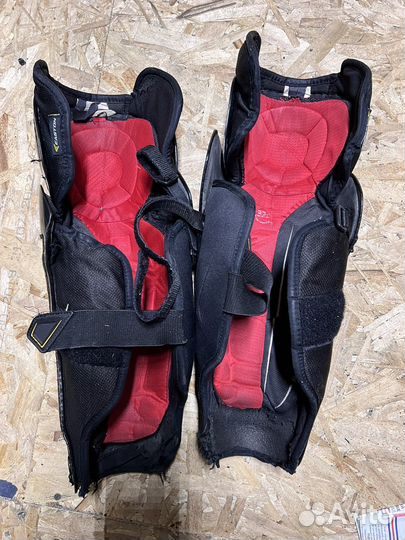Щитки хоккейные 15 Easton Rs