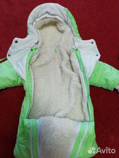 Зимний комбинезон для девочки