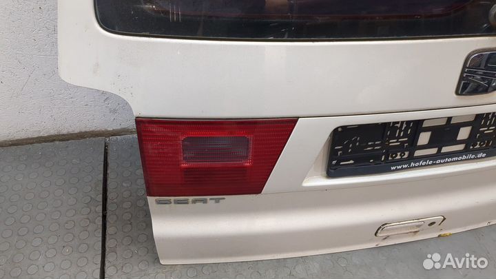 Крышка багажника Seat Alhambra, 2001