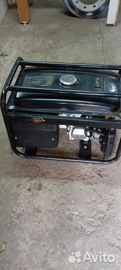 Генератор бензиновый