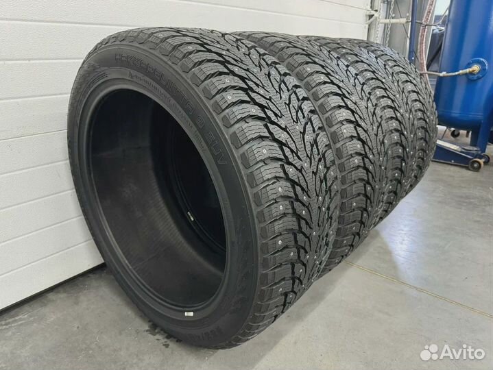 Nokian Tyres Hakkapeliitta 9 SUV 285/45 R22 114T