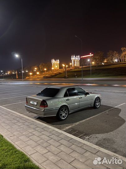 Mercedes-Benz C-класс 1.8 AT, 1998, 565 000 км