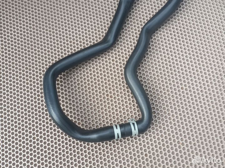 Новый LR115163 Патрубок радиатора Land Rover