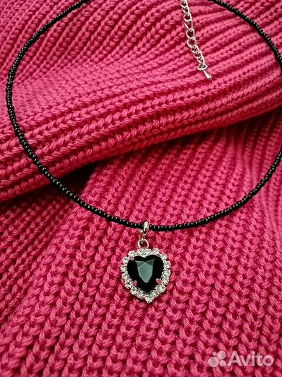 Колье Чокер из бисера чёрный с сердцем