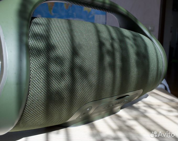 Jbl boombox by Harman