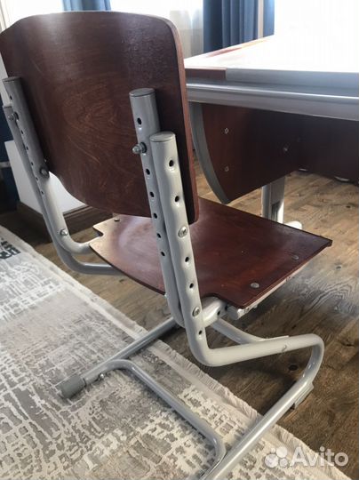 Растущая парта и стул Деми