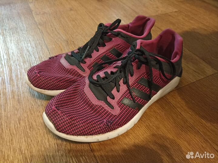 Кроссовки 41 р. Adidas и Kari женские