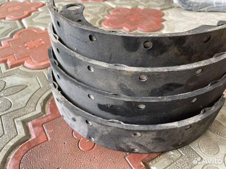 Тормозные колодки УАЗ