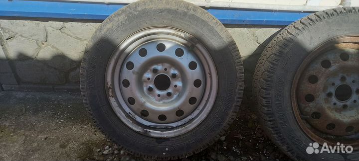 Бу зимние колеса r14