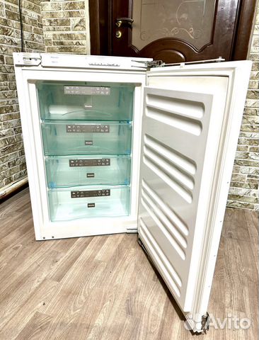 Miele,морозильная камера под столешницу
