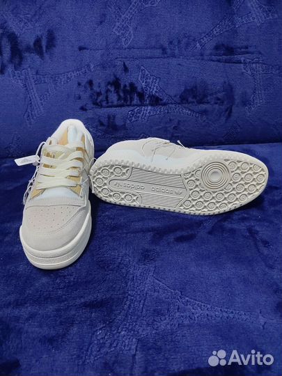 Кроссовки Adidas Forum