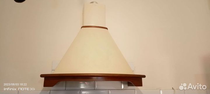 Кухонная вытяжка бу
