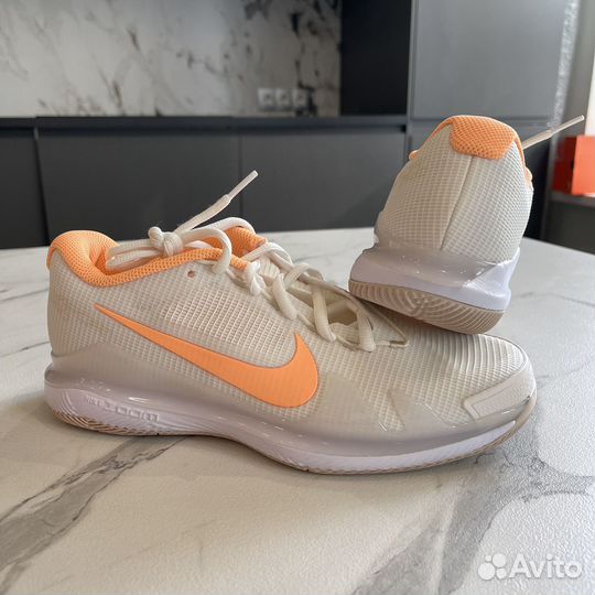 Кроссовки теннисные женские Nike Zoom Vapor Pro