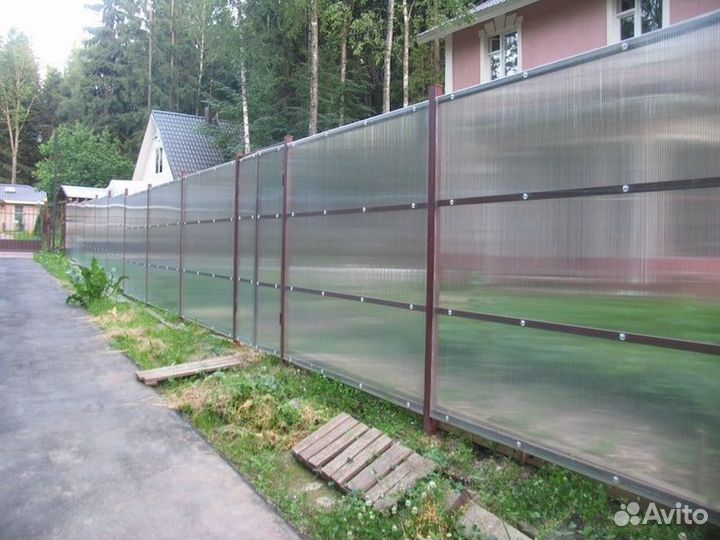 Забор из поликарбоната