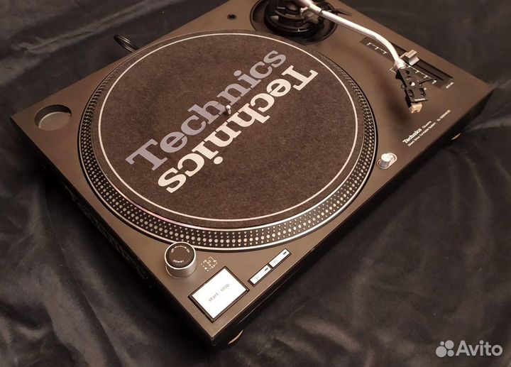 Проигрыватель винила Technics sl-1200 mk3d