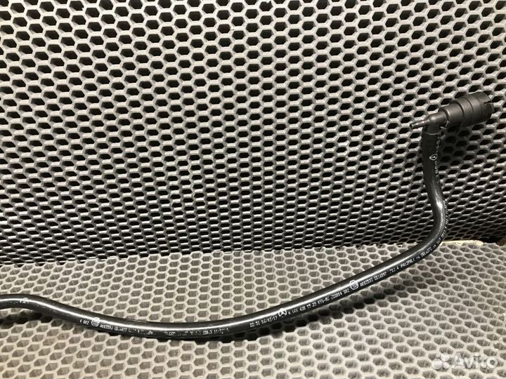 Трубка вакуумная Mercedes W166 X166 C292