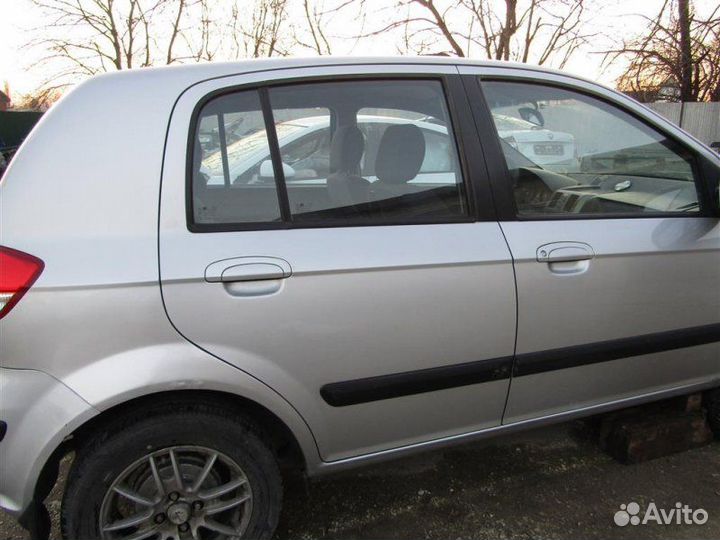 Дверь задняя правая Hyundai Getz G4EA 2005