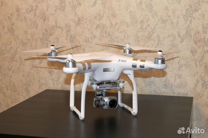 Квадрокоптер Phantom 3 Advanced