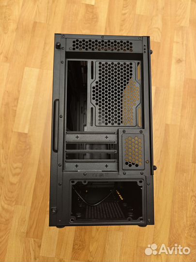 Cooler Master Master Box MB400L