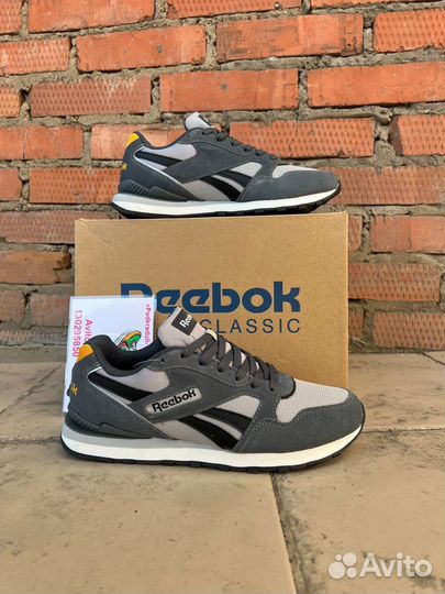 Кроссовки reebok classic р.41 и 43