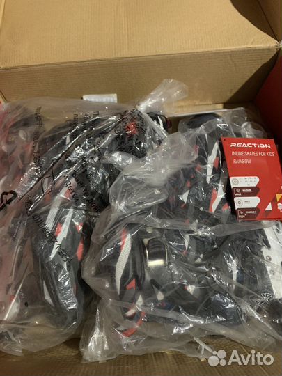 Роликовые коньки