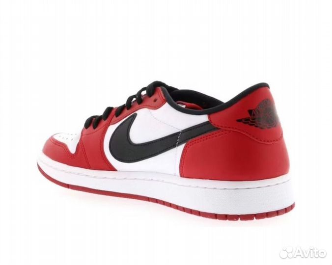 Air Jordan 1 Retro Low OG Chicago