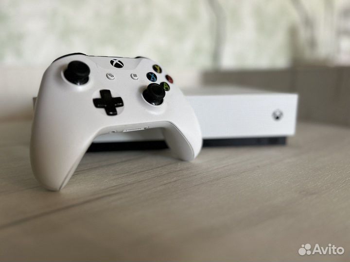 X BOX ONE S 1TB