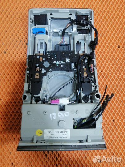 Плафон подсветки салона Audi Q7 4L BHK 2009